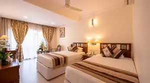 Foreign Escorts in T Nagar near Pondy Bazaar in Chennai