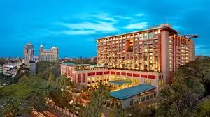 Luxury India escort booking hotels