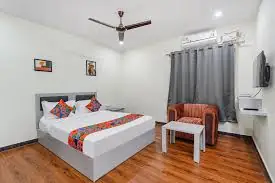 College Girl Escorts in Bailey Road near West in Patna