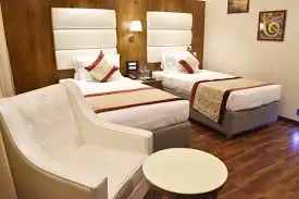 Sector 16 hotel evening for Noida outcall