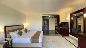 The Rialto Hotel Bangalore escort hotel photo 2