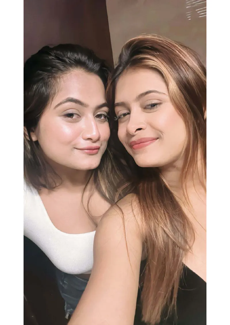 Lakme And Ullu Threesom